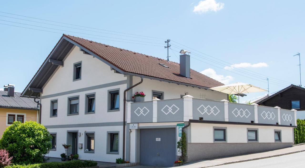 Gaestehaus Wuehrer Franking Extérieur photo