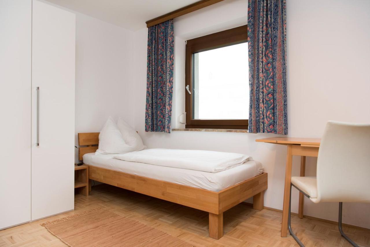 Gaestehaus Wuehrer Franking Extérieur photo